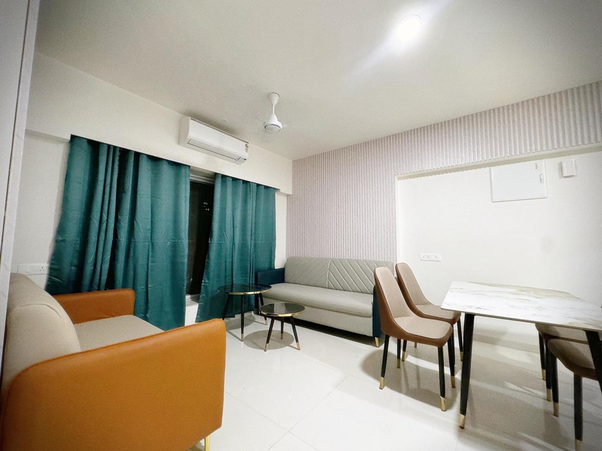 The Orion - Premium Apartments 뭄바이 외부 사진