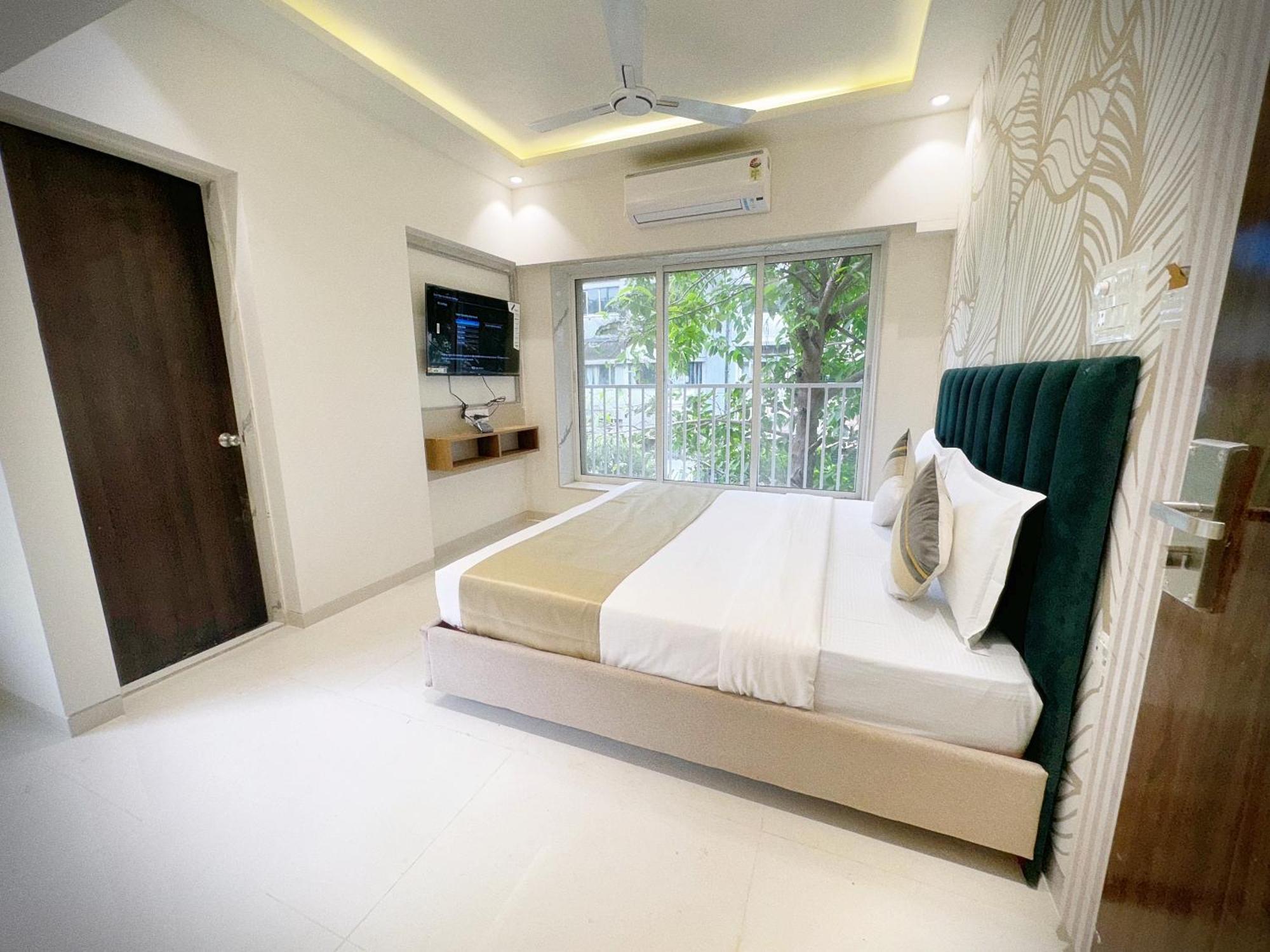 The Orion - Premium Apartments 뭄바이 외부 사진
